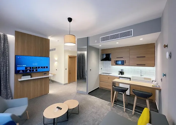 Express - - Airport By Ihg Otel