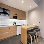 Hotel Express - - Airport By Ihg