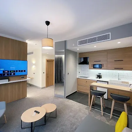 Express - - Airport By Ihg Hotel