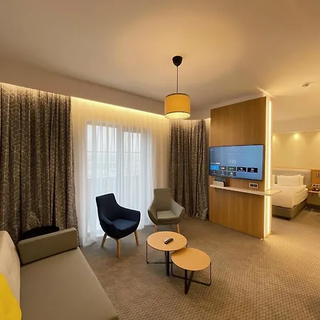 Express - - Airport By Ihg Ankara