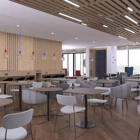 Express - - Airport By Ihg 4*