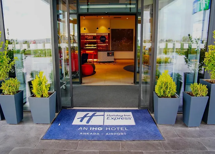 Express - - Airport By Ihg Анкара