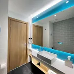 Express - - Airport By Ihg 酒店